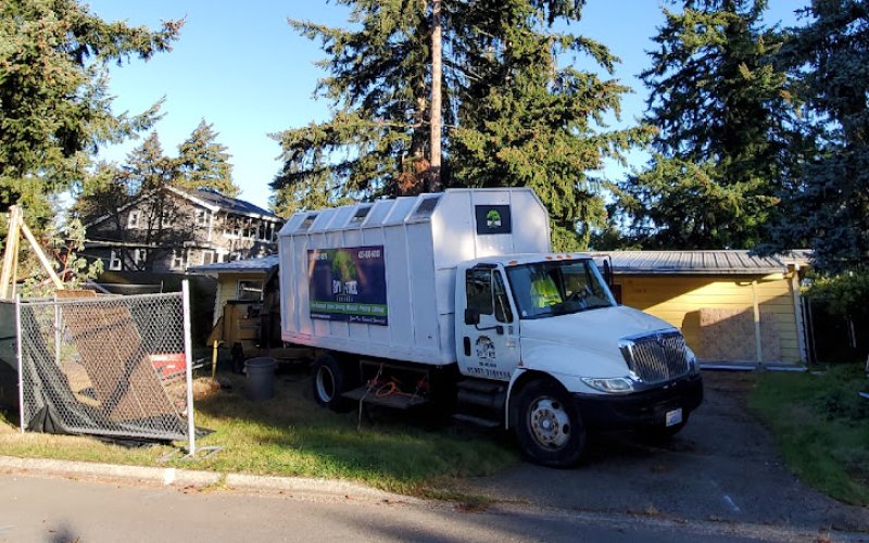 Sky Tree Service LLC